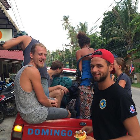 קופנגן Domingo Hostel Phangan מראה חיצוני תמונה